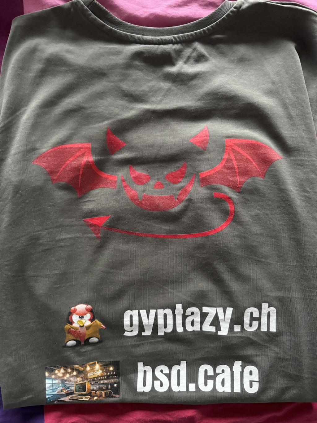 gyptazy BSD Cafe T-Shirt